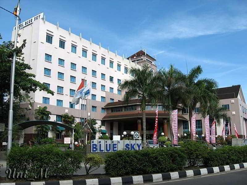 Blue Sky Hotel Balikpapan Zewnętrze zdjęcie